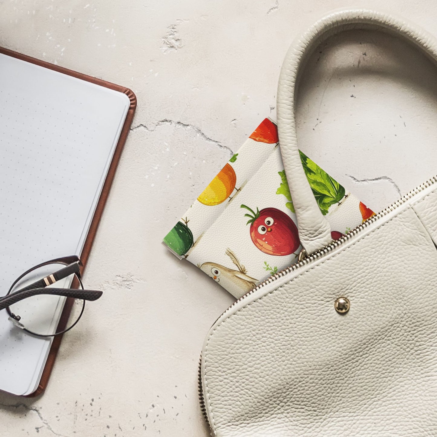 Cartoon Veggie Print Snap Coin Purse (10×11cm) – PU Leather Mini Pouch with Spring Frame Closure, Cute Pocket-Sized Holder for Coins & Small Items